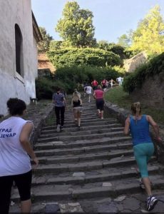 Aerobni Trening i Trčanje uz Stepenice - Fit na Klik